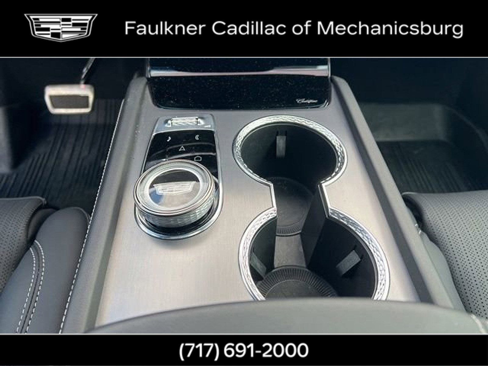 Certified 2026 Cadillac Vistiq Premium Luxury w/ LPO, Floor Liner Package AWD/4WD image 21