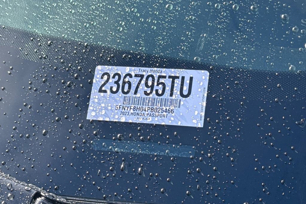 Used 2023 Honda Passport Elite image 3