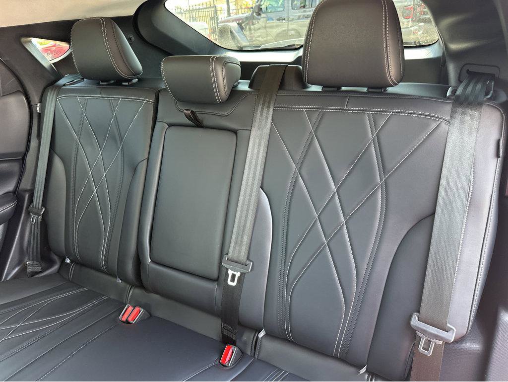 Used 2023 Ford Mustang Mach-E Select image 9