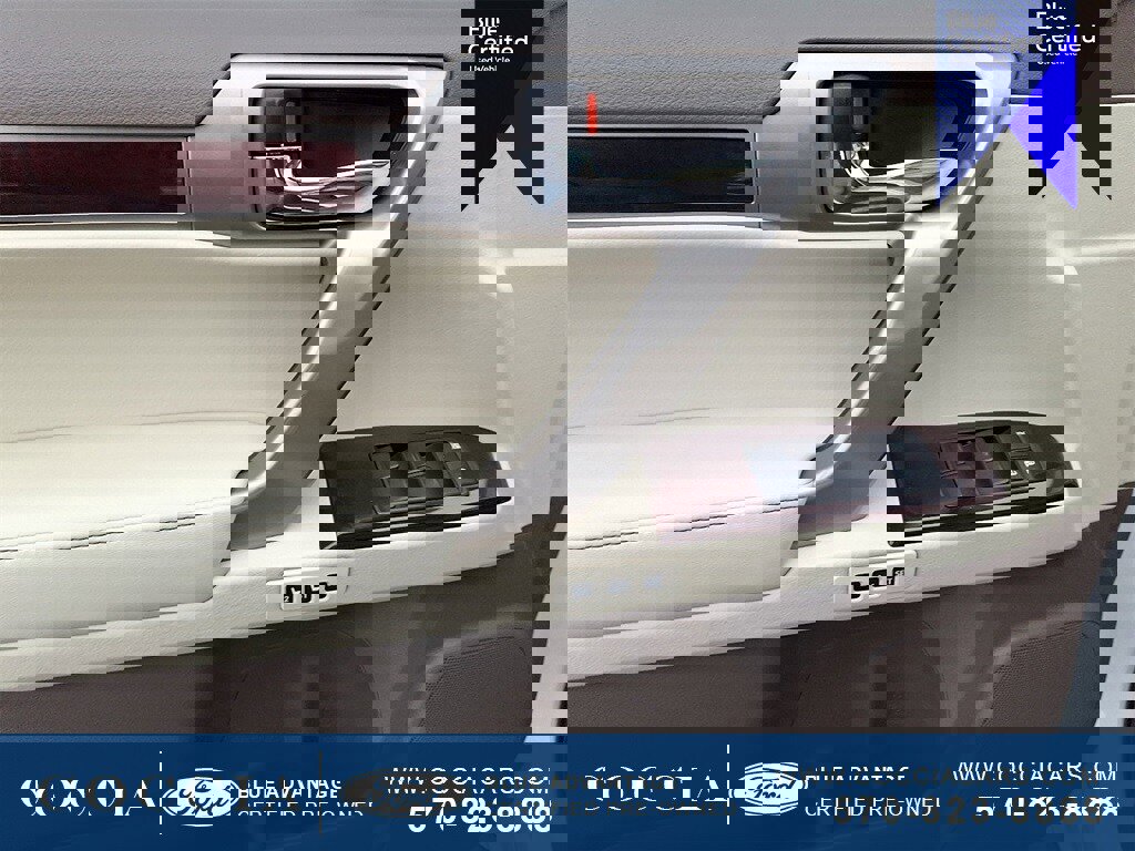 Used 2016 Lexus GX 460 image 12