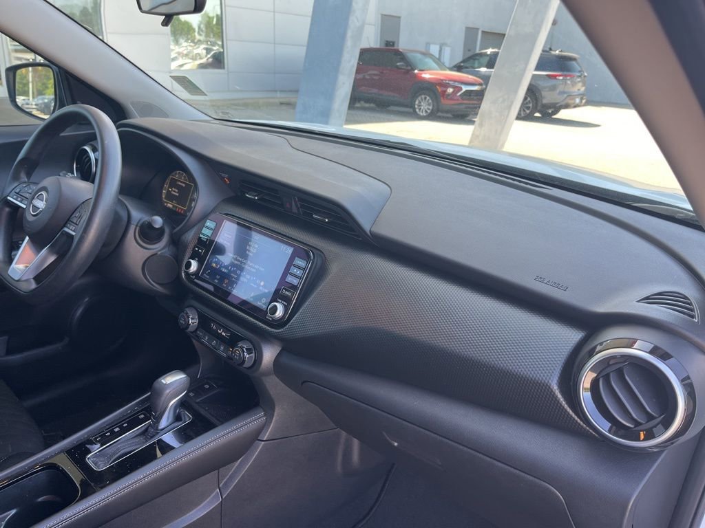 Used 2022 Nissan Kicks SV FWD image 21