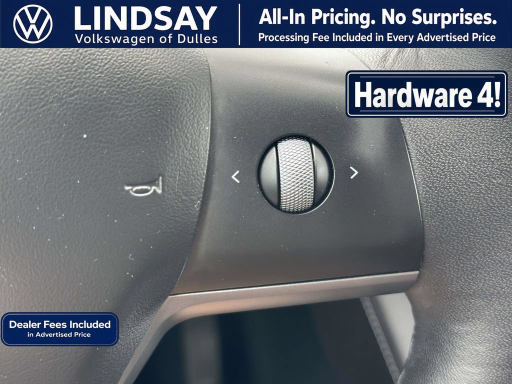 Used 2024 Tesla Model Y Long Range AWD/4WD image 17