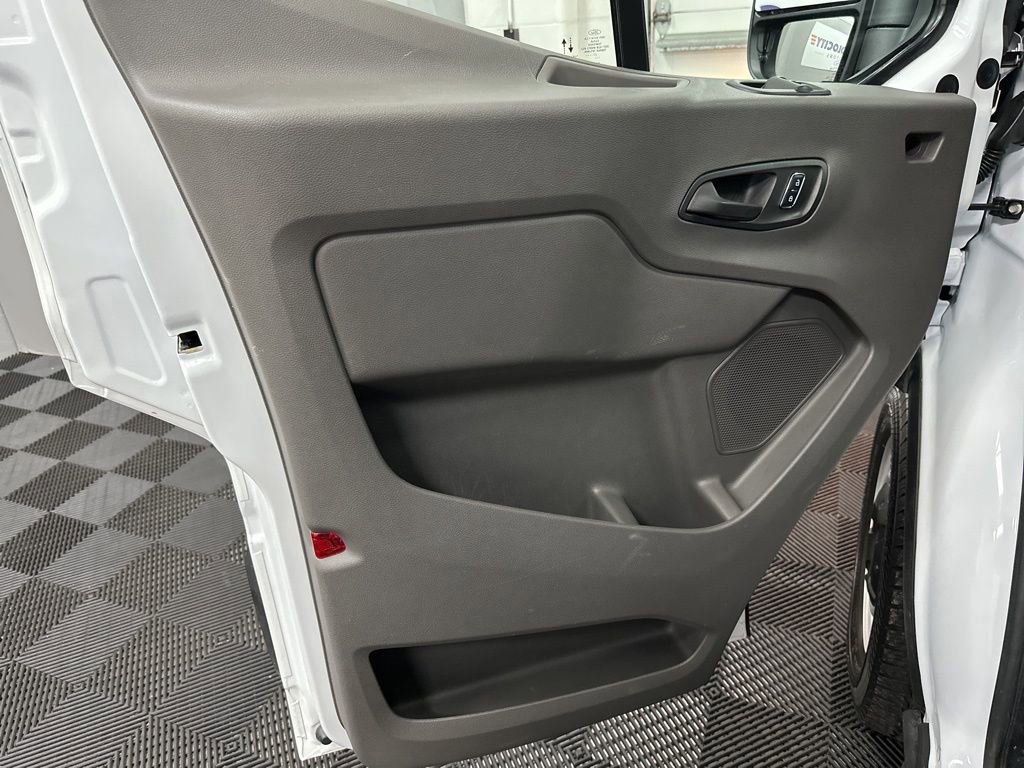 Used 2023 Ford Transit 350 XL RWD image 18
