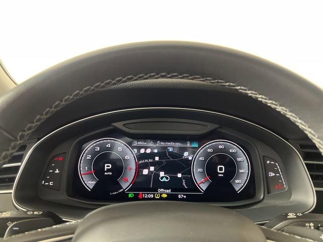 Used 2023 Audi Q8 Premium Plus image 24