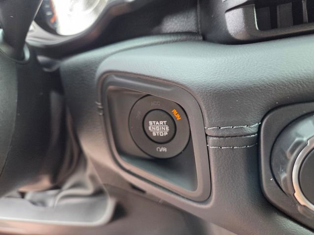 New 2026 Jeep Wrangler Unlimited Sahara AWD/4WD image 30