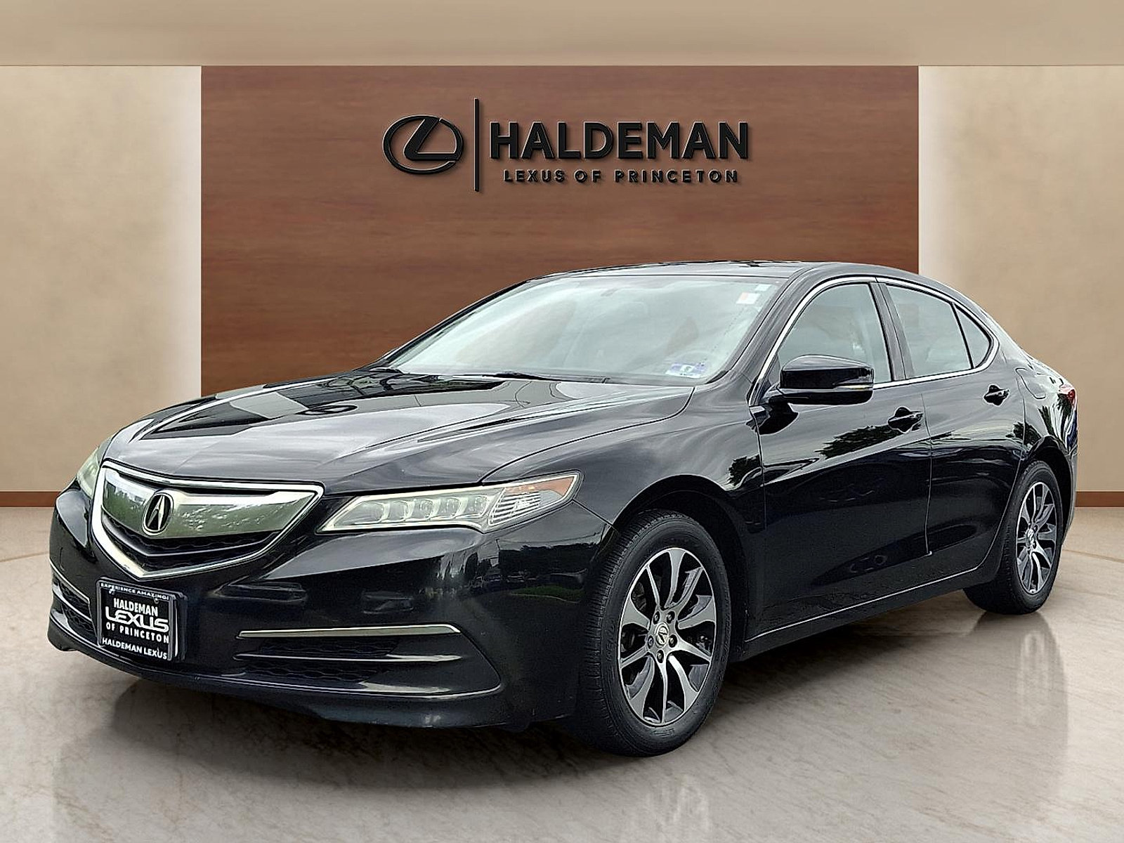 Used 2015 Acura TLX FWD image 3