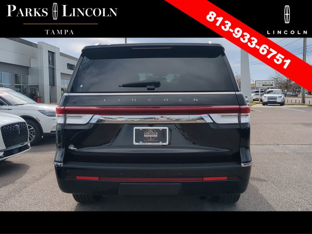Certified 2024 Lincoln Navigator Premiere image 5
