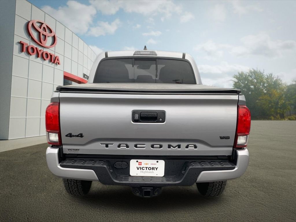 Used 2020 Toyota Tacoma SR image 4