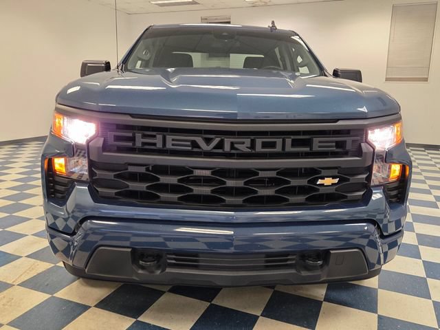 Used 2024 Chevrolet Silverado 1500 Custom RWD image 2