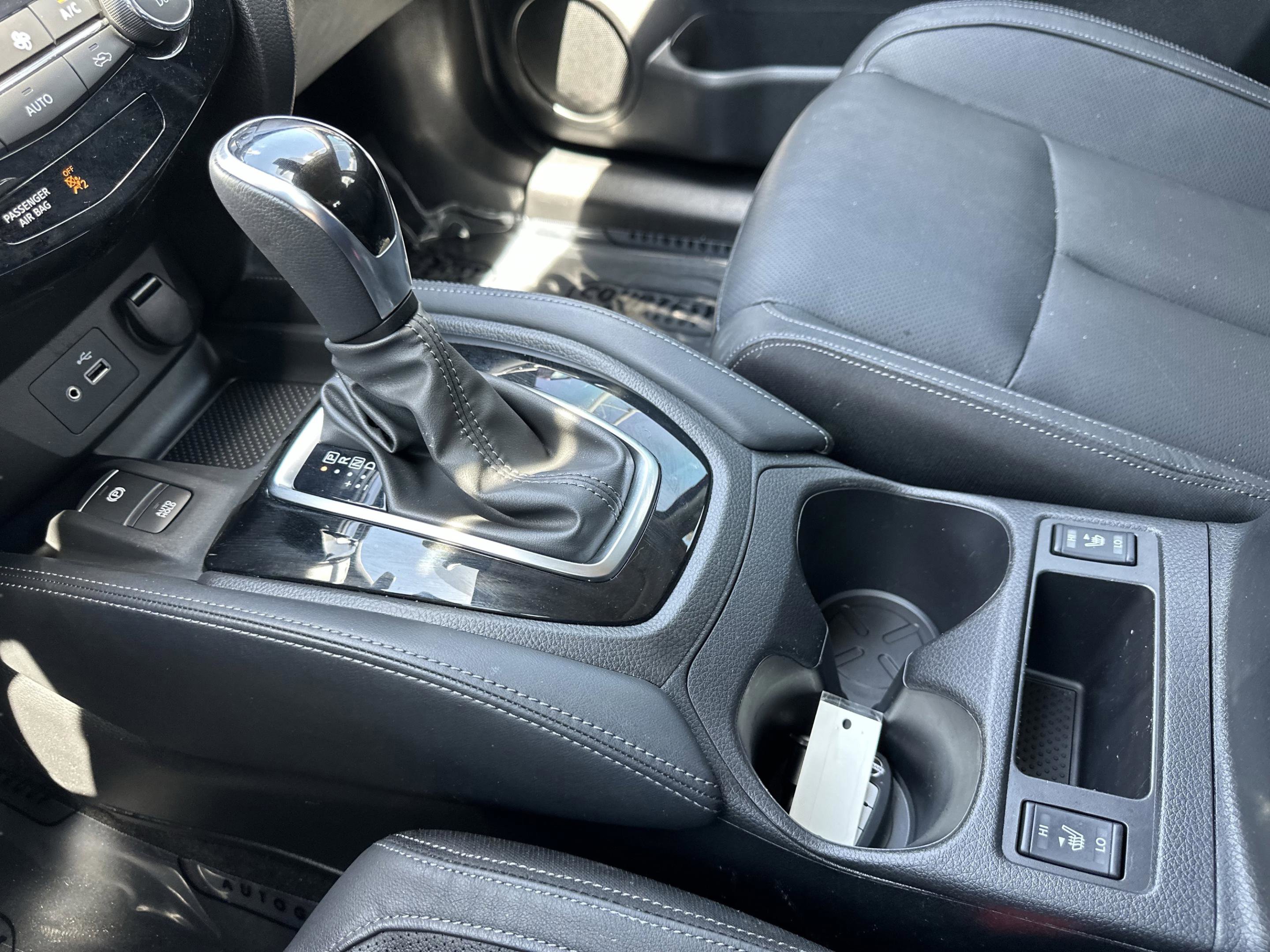 Used 2019 Nissan Rogue Sport SL w/ Premium Package FWD image 29