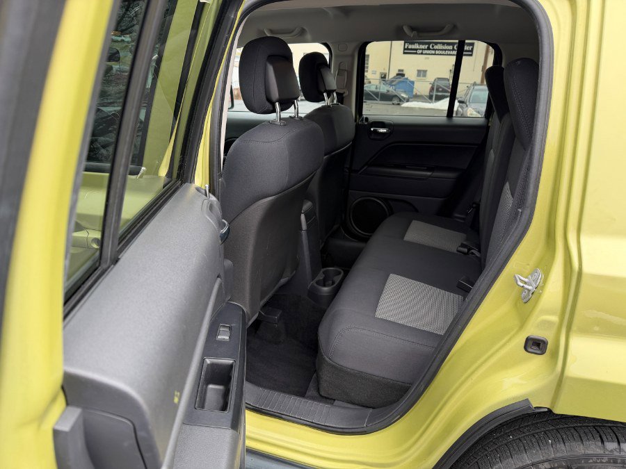 Used 2010 Jeep Patriot Sport image 12