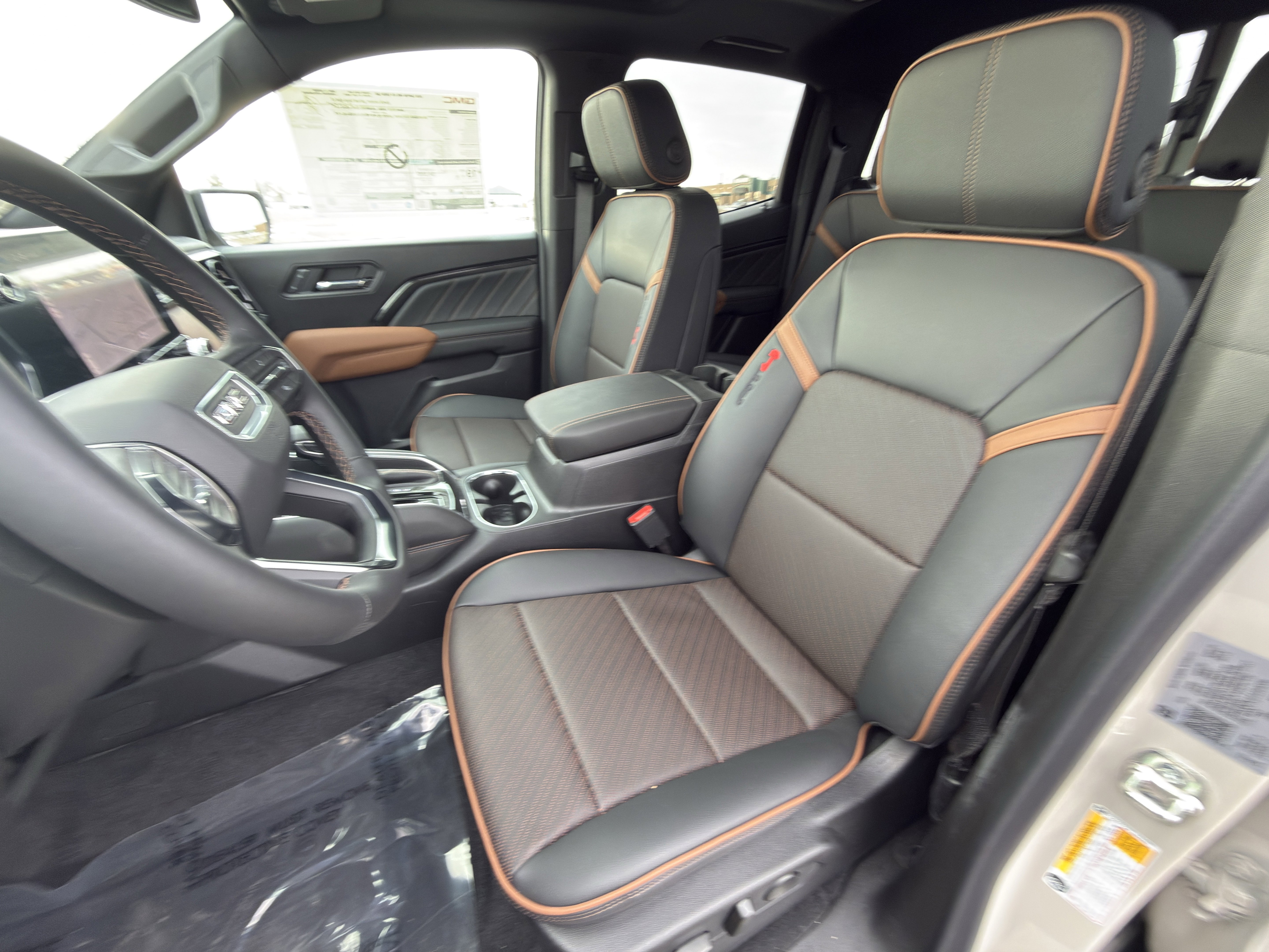 New 2026 GMC Canyon AT4 w/ Technology Plus Package image 11