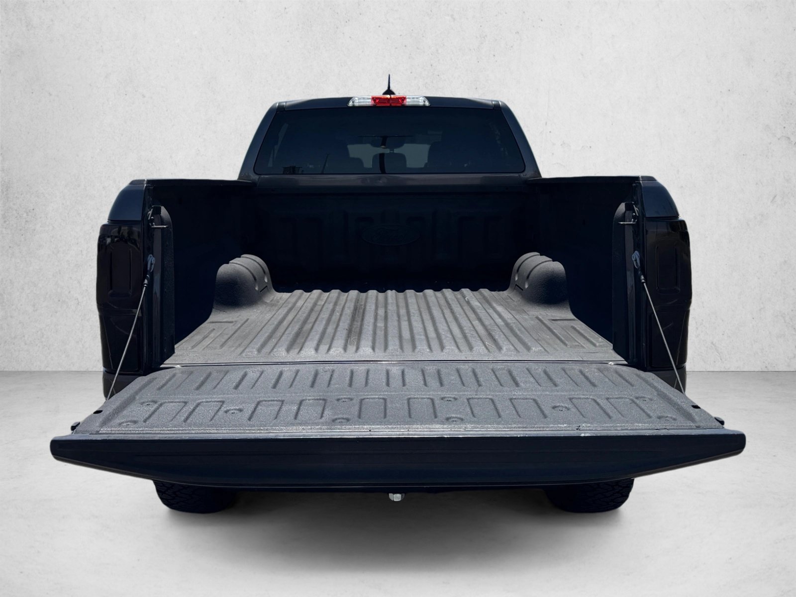 Used 2019 Ford Ranger XLT w/ Black Appearance Package RWD image 23