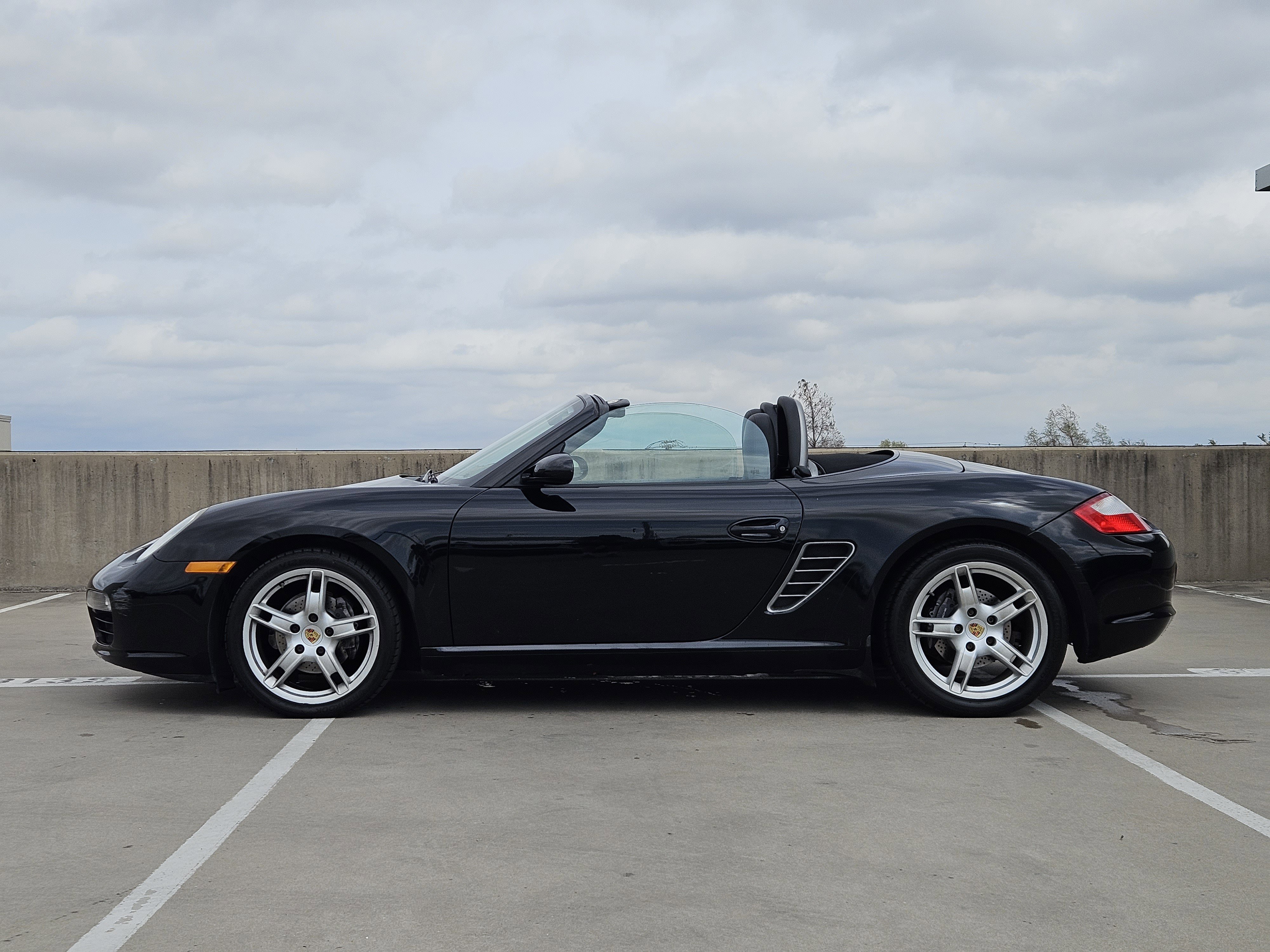 Used 2007 Porsche Boxster RWD image 2