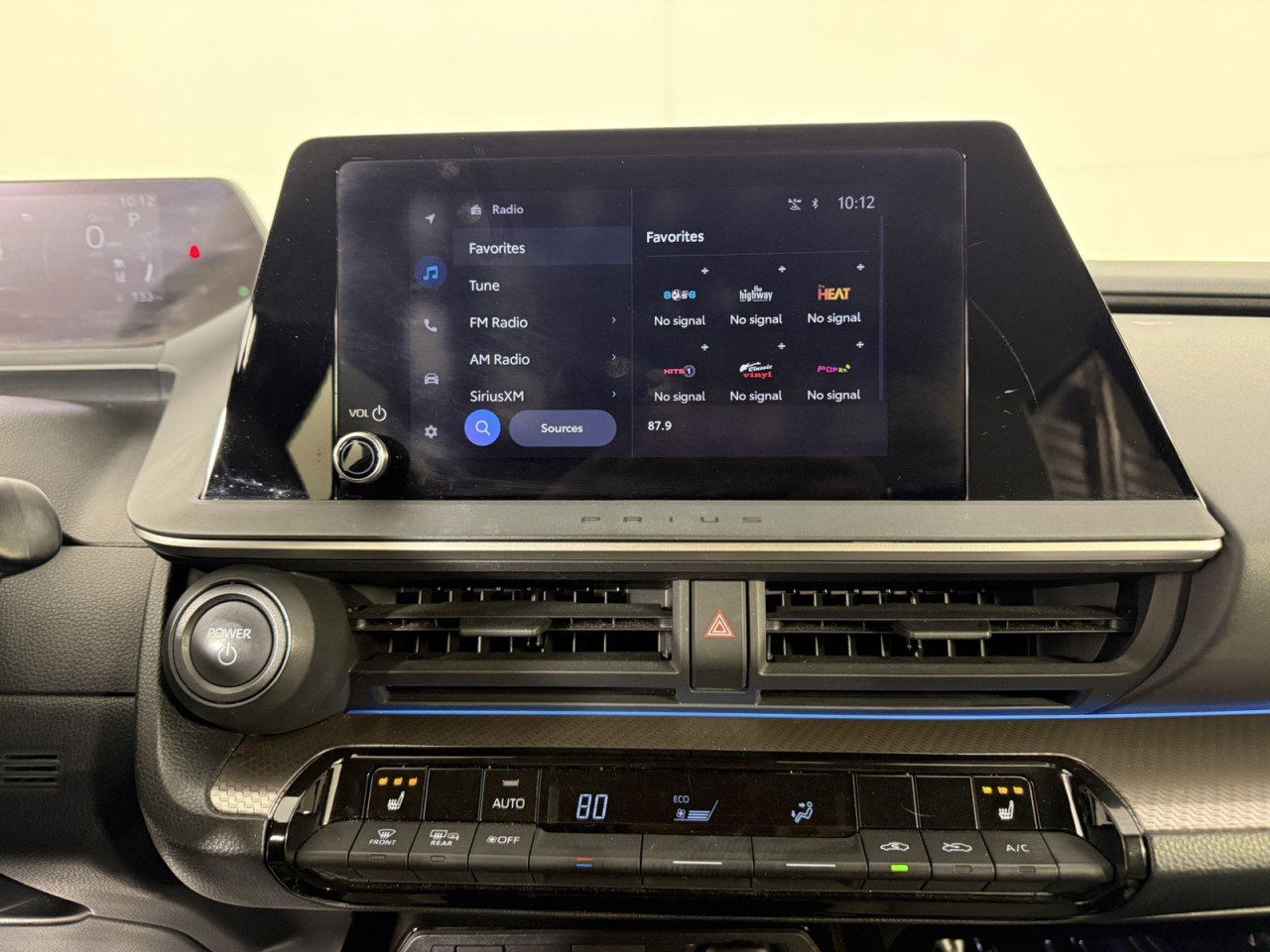 Used 2023 Toyota Prius XLE image 20