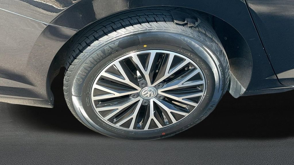 Used 2021 Volkswagen Jetta SE image 8