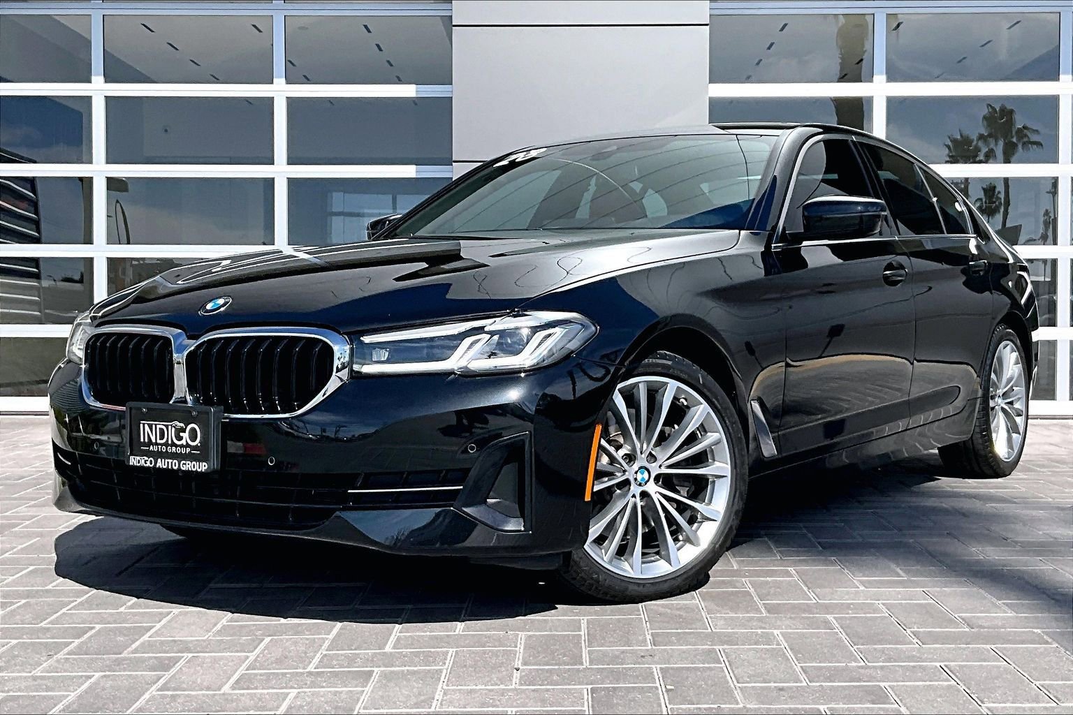 Used 2023 BMW 530i w/ Convenience Package RWD image 1