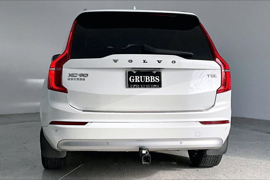 Used 2022 Volvo XC90 T5 Momentum w/ Advanced Package image 6
