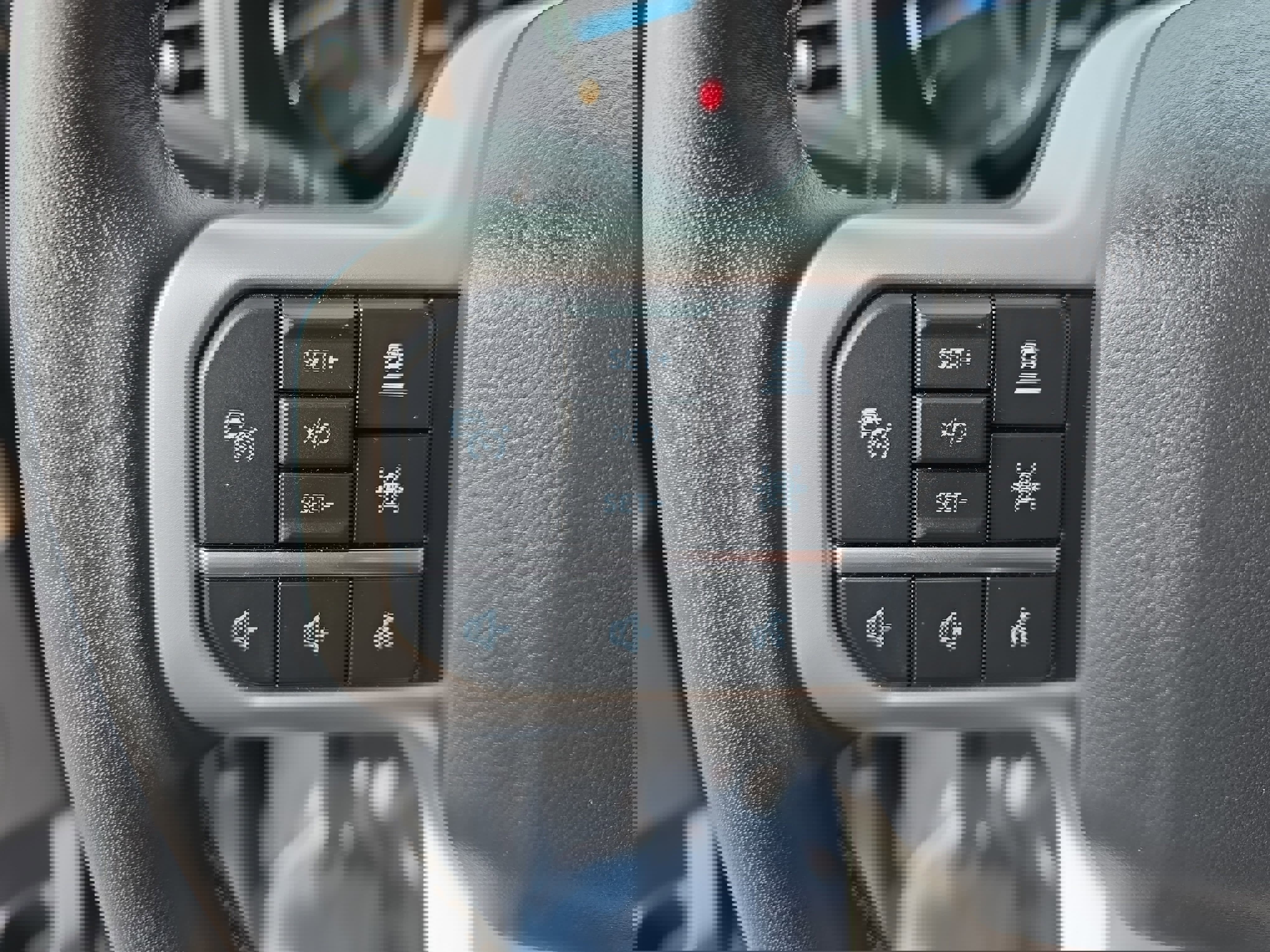 Used 2024 Ford Expedition Limited image 19