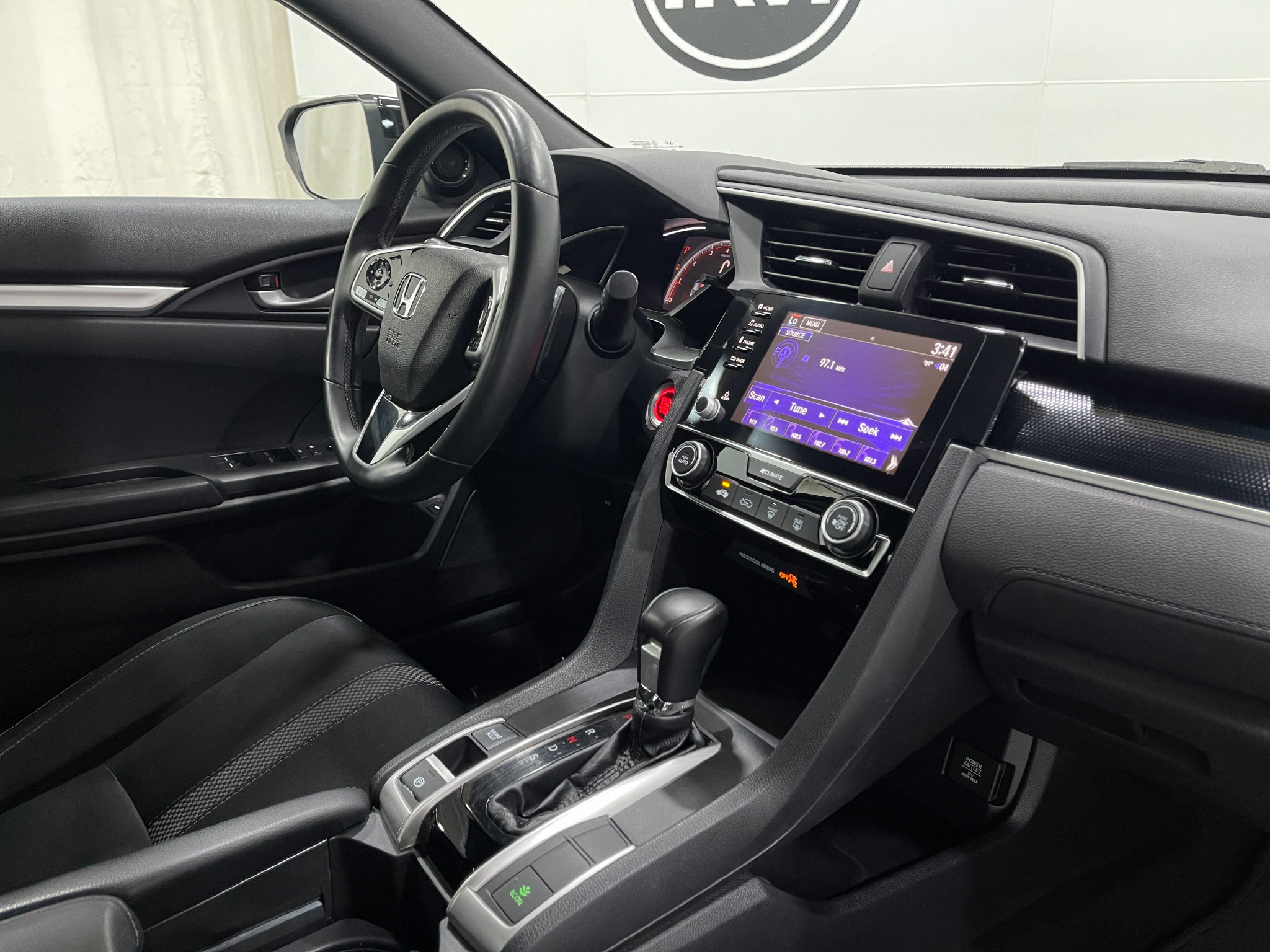 Used 2020 Honda Civic Sport image 18