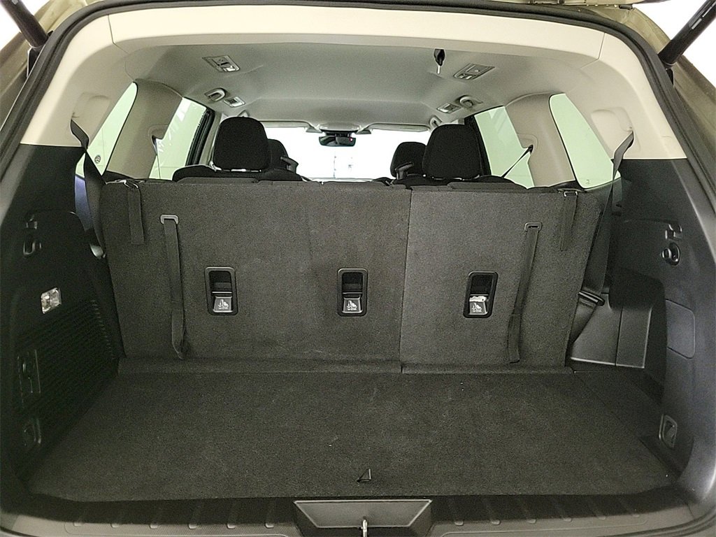 Used 2024 Subaru Ascent Premium w/ Convenience Package image 21