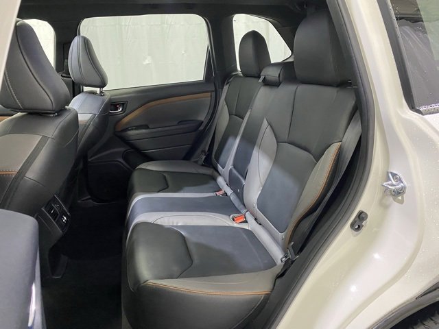 Used 2025 Subaru Forester Sport image 11