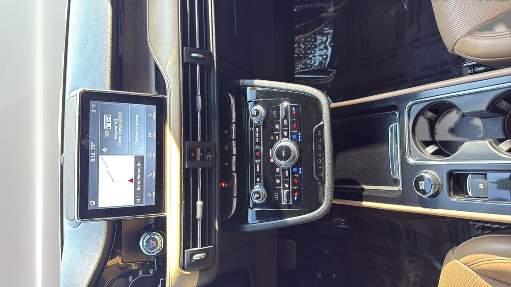 Used 2020 Lincoln Corsair Reserve w/ Equipment Group 201A FWD image 19