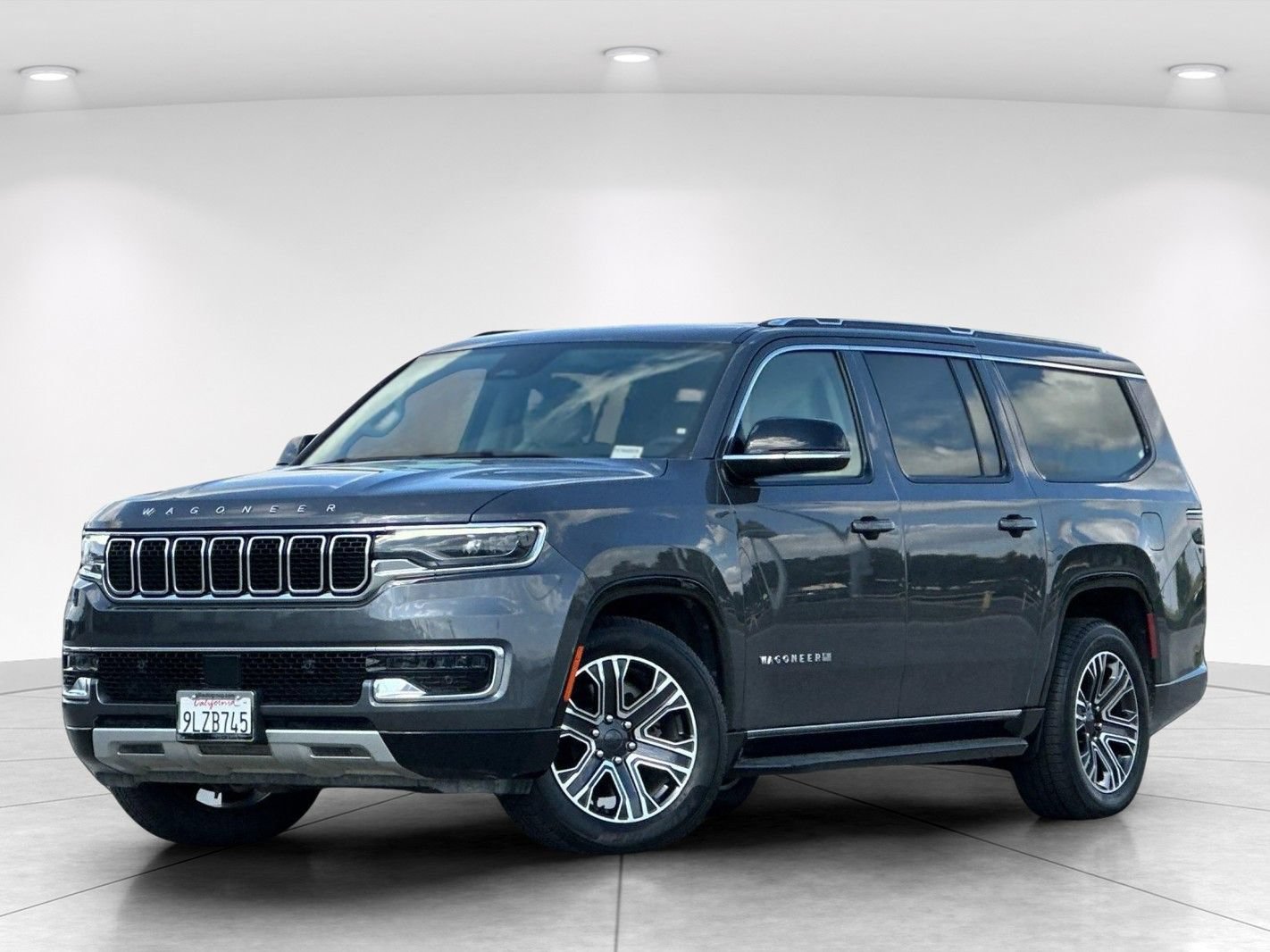 Used 2024 Jeep Wagoneer L Series II w/ Flexible Seating Group AWD/4WD video 2
