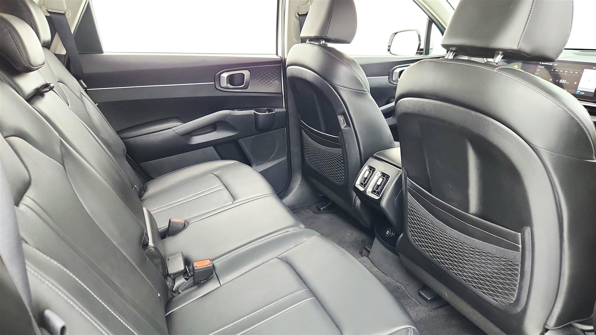 Used 2024 Kia Sorento S AWD/4WD image 36