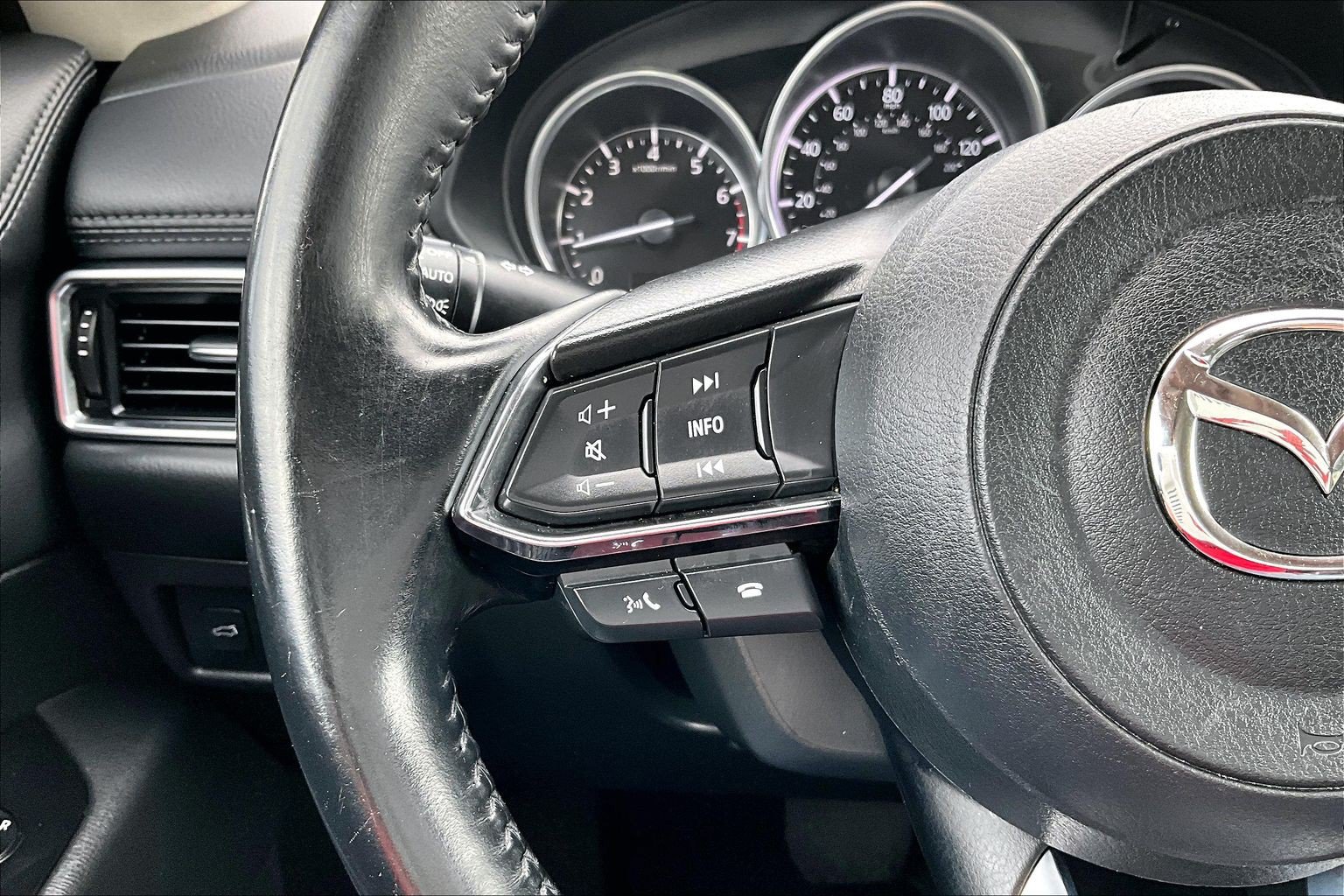 Used 2021 MAZDA CX-5 Touring w/ Touring Preferred SV Package FWD image 19