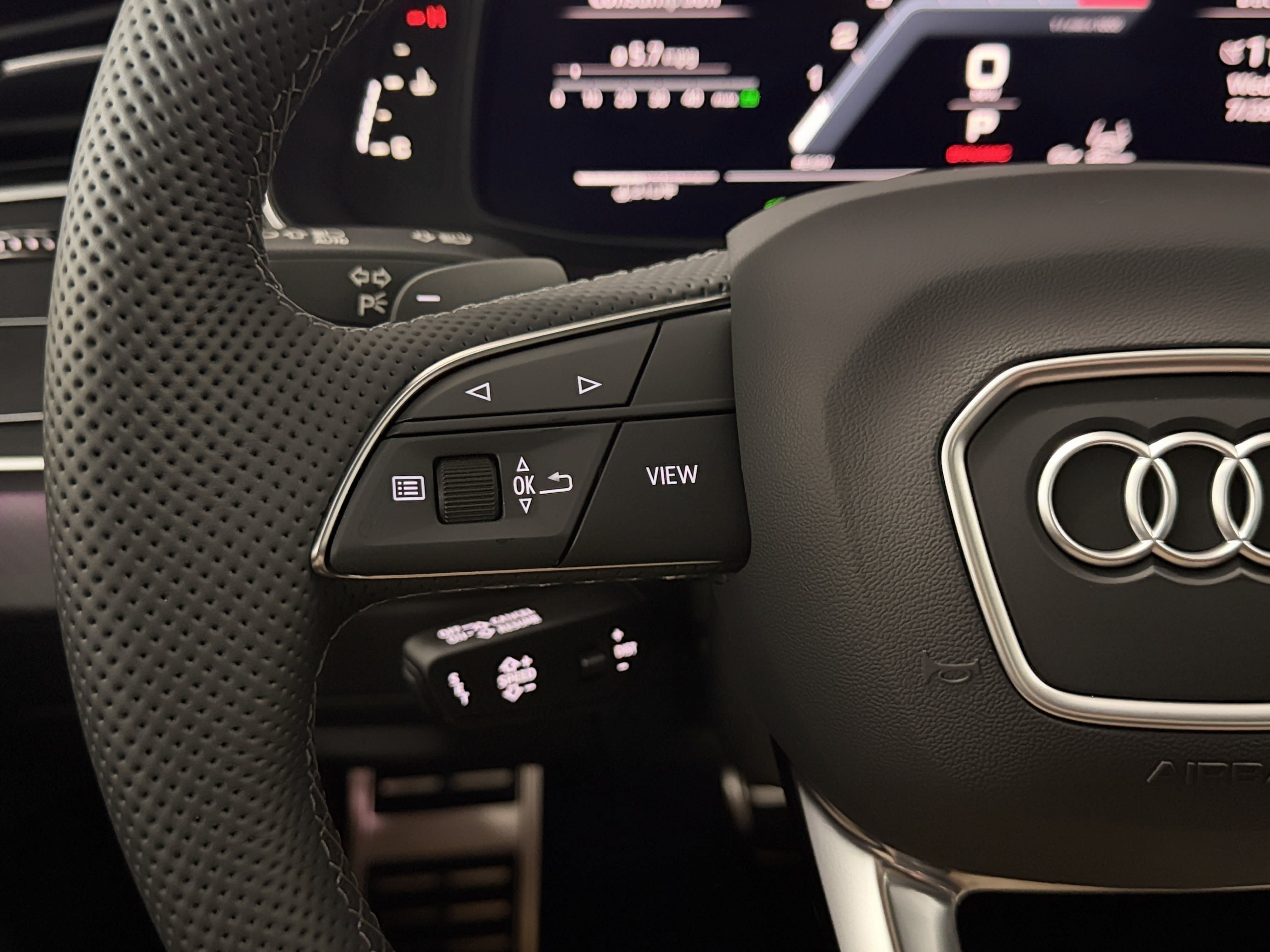 New 2026 Audi SQ8 Prestige AWD/4WD image 21