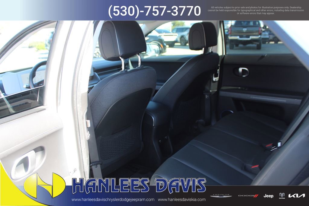 Used 2024 Hyundai Ioniq 5 Limited image 18