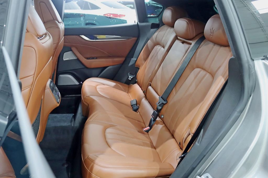 Used 2020 Maserati Levante GranSport image 29