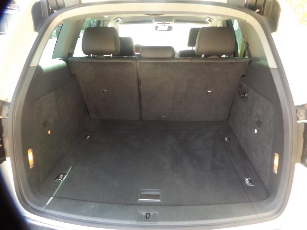 Used 2008 Volkswagen Touareg V6 AWD/4WD image 6