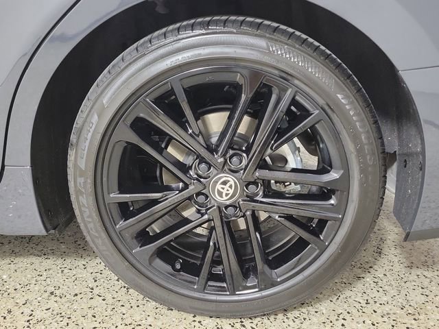 Used 2026 Toyota Camry SE w/ Convenience Package FWD image 8