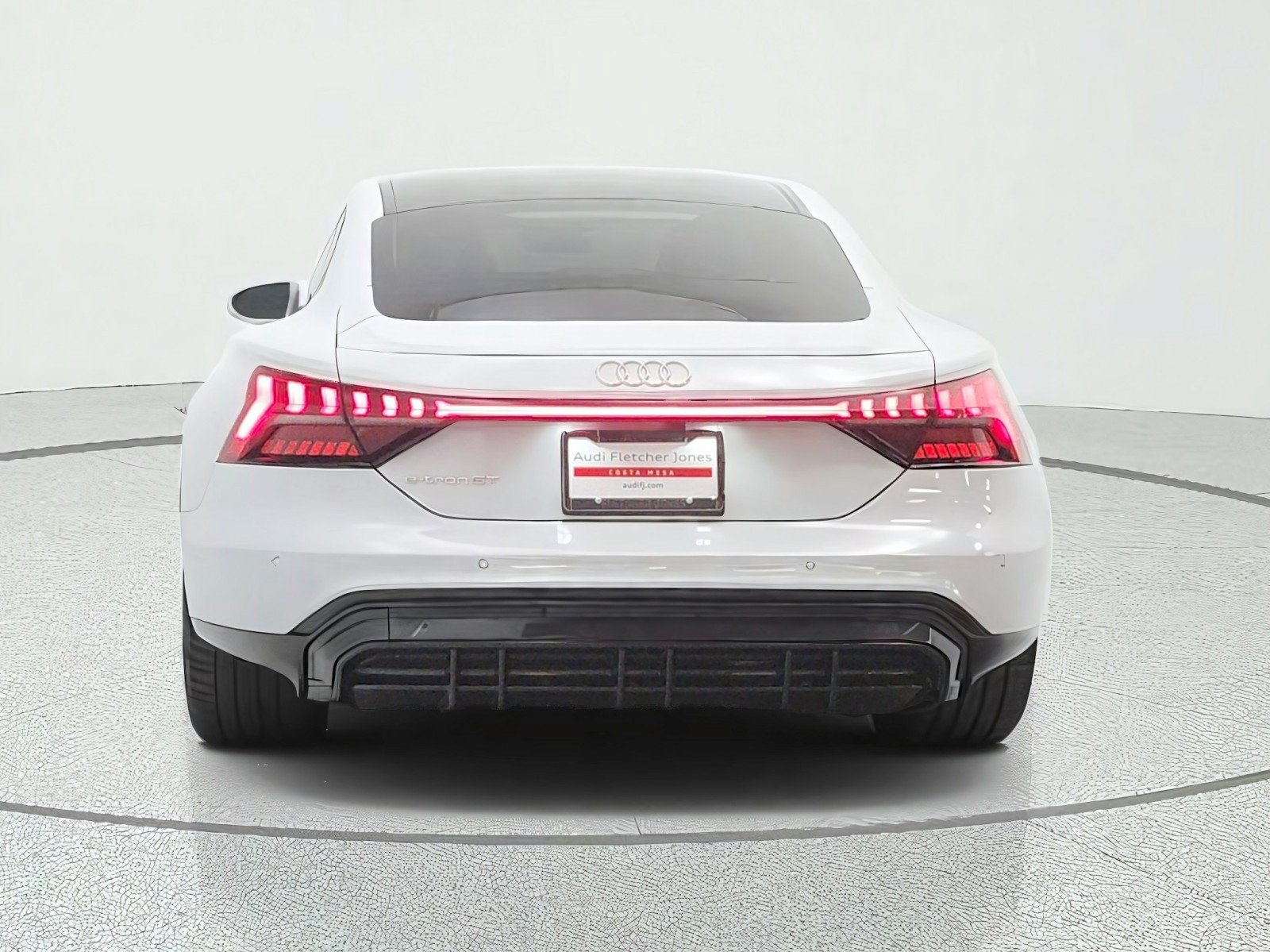 Used 2023 Audi e-tron GT Premium Plus AWD/4WD image 6