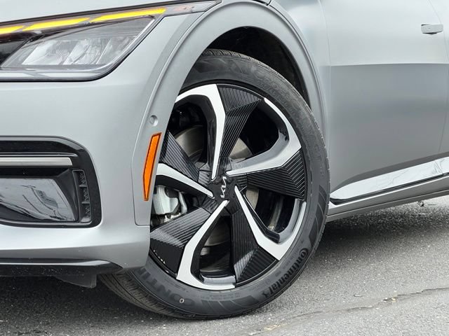 Certified 2023 Kia EV6 GT-Line w/ GT-Line White Seat Package AWD/4WD image 2