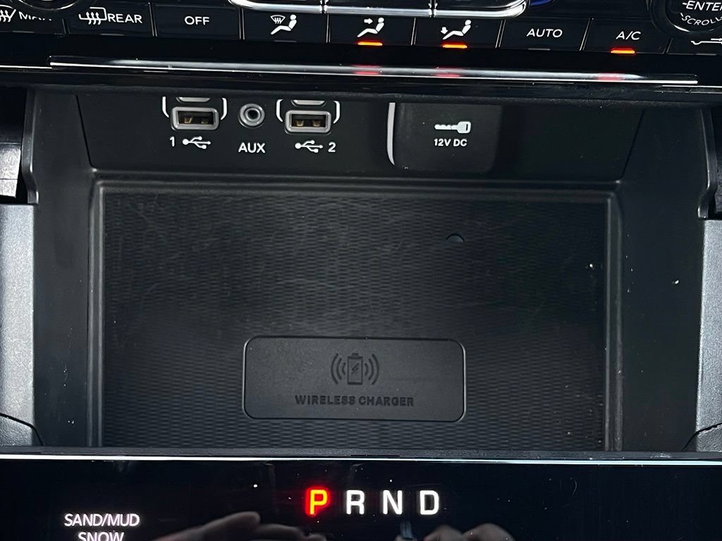 Used 2025 Jeep Grand Cherokee L Limited w/ Luxury Tech Group II AWD/4WD image 56