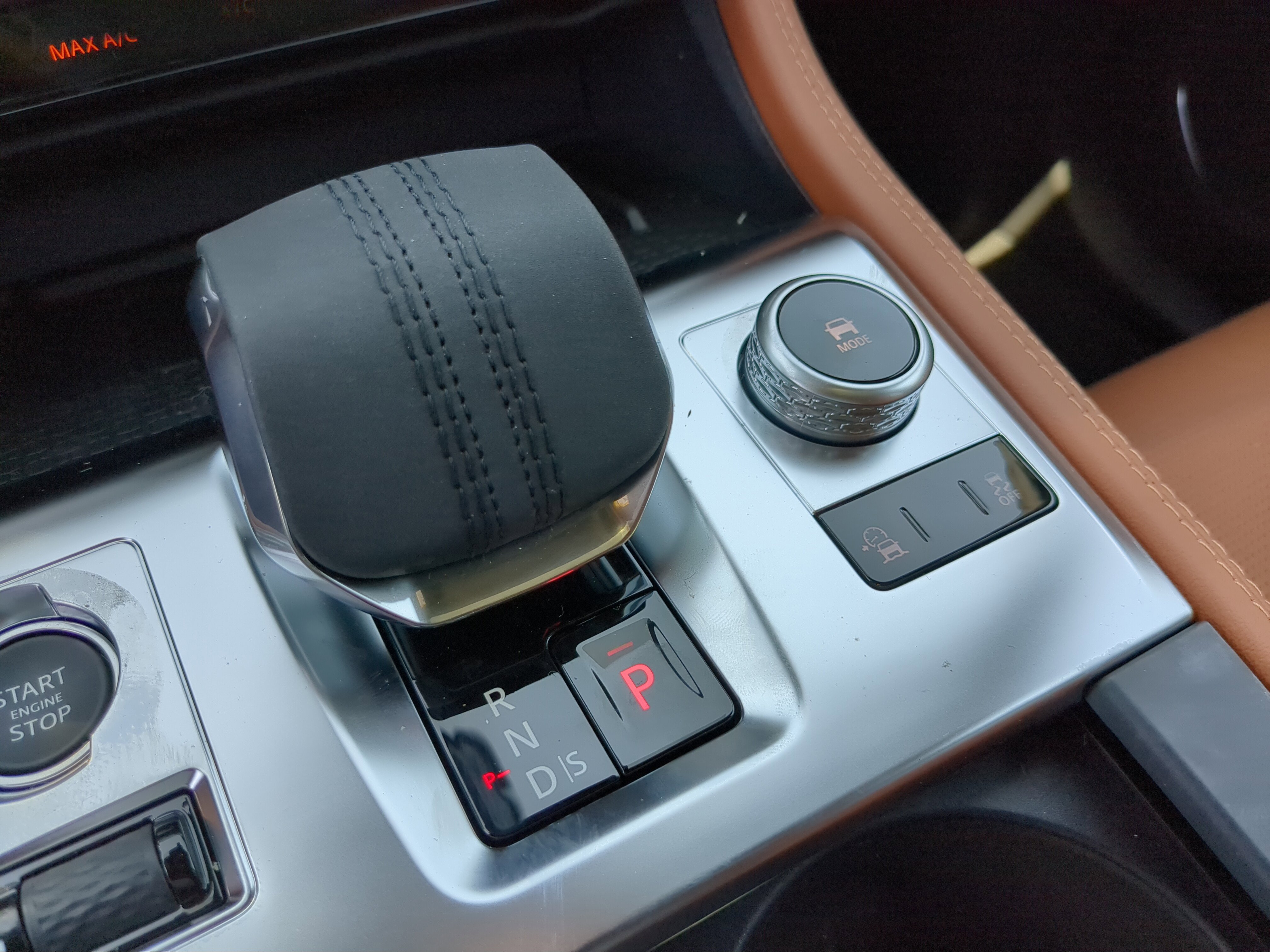 New 2026 Jaguar F-PACE R-Dynamic S image 25