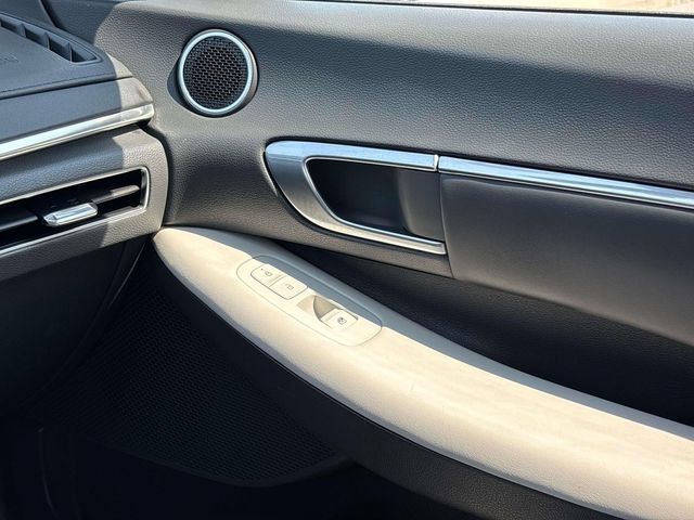 Certified 2023 Hyundai Sonata SEL w/ Convenience Package FWD image 29