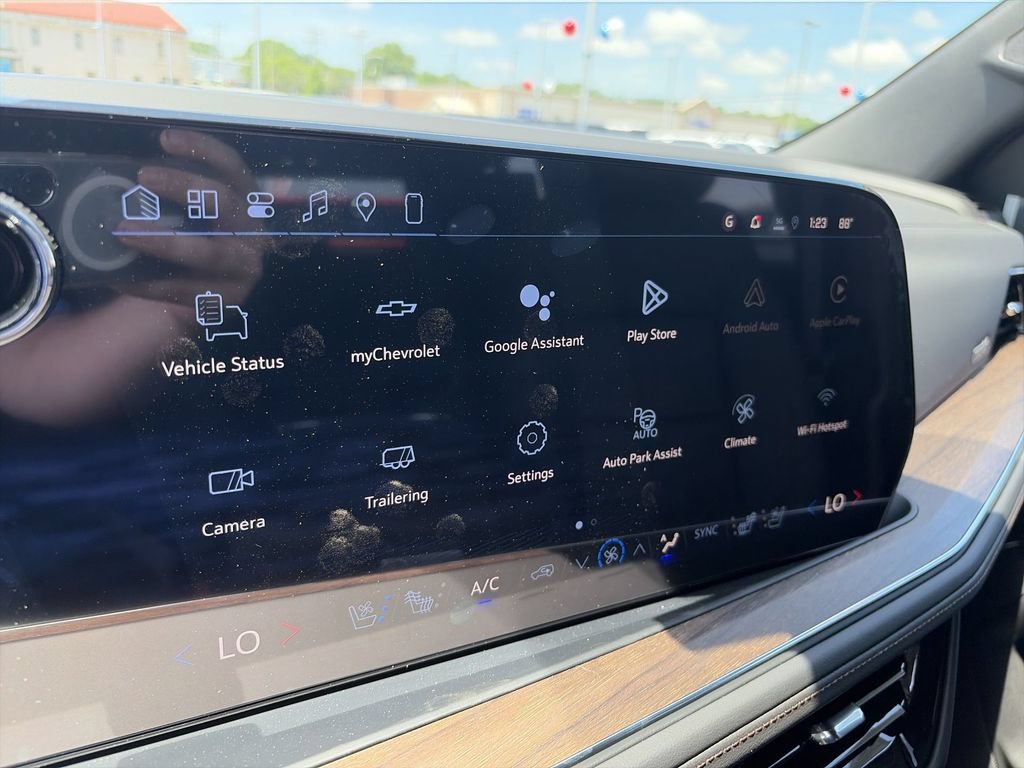 New 2026 Chevrolet Suburban High Country AWD/4WD image 22