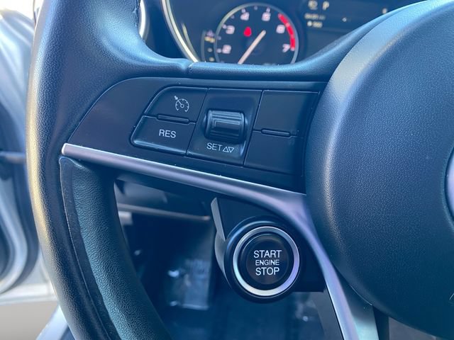 Used 2017 Alfa Romeo Giulia AWD w/ Sport Appearance Package image 19