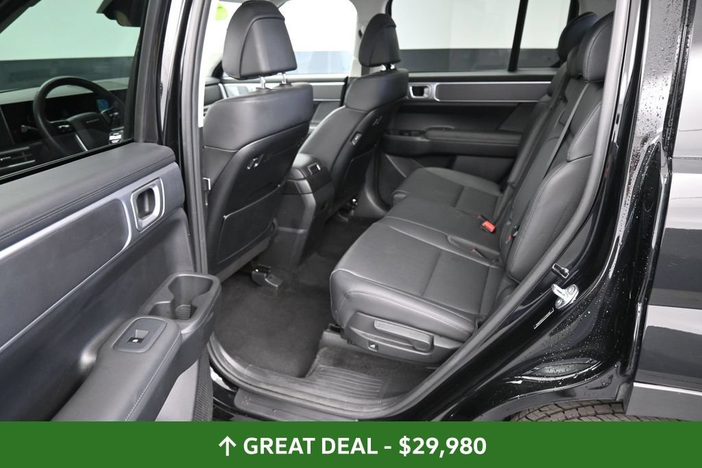 Used 2026 Hyundai Santa Fe SEL AWD/4WD image 18