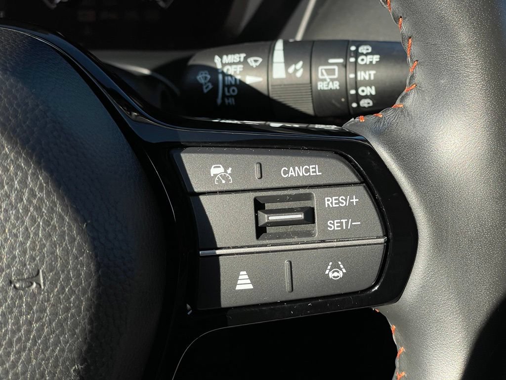 Certified 2025 Honda HR-V Sport image 13