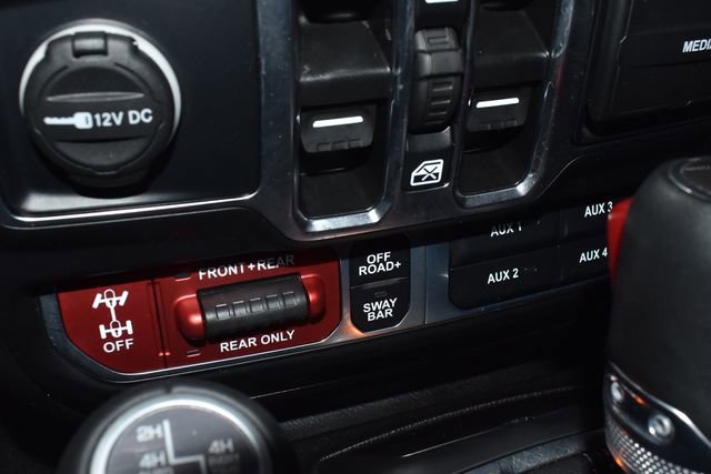 Used 2024 Jeep Wrangler Unlimited Rubicon AWD/4WD image 19