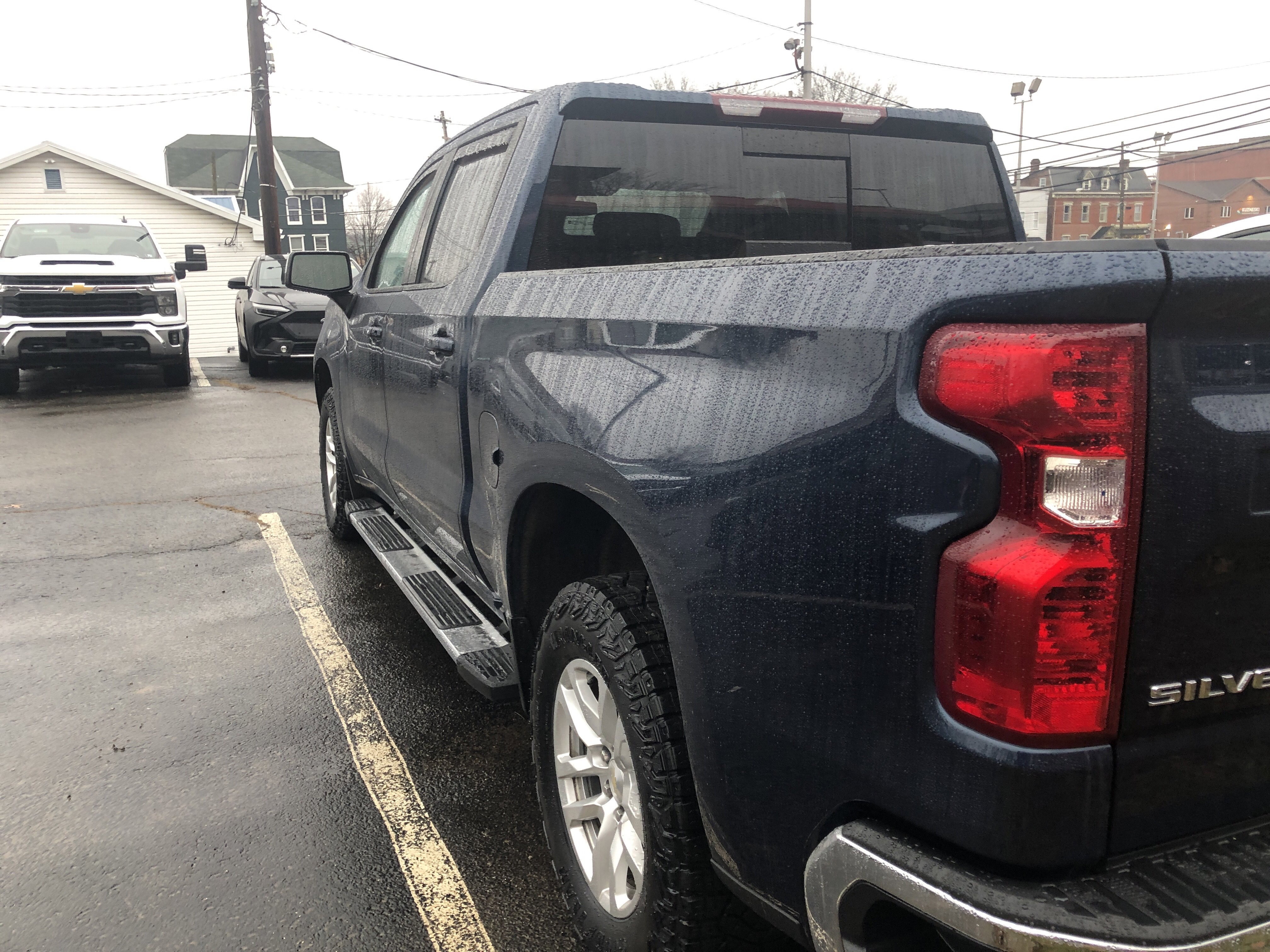 Certified 2021 Chevrolet Silverado 1500 LT w/ Diesel Off-Road Package image 10