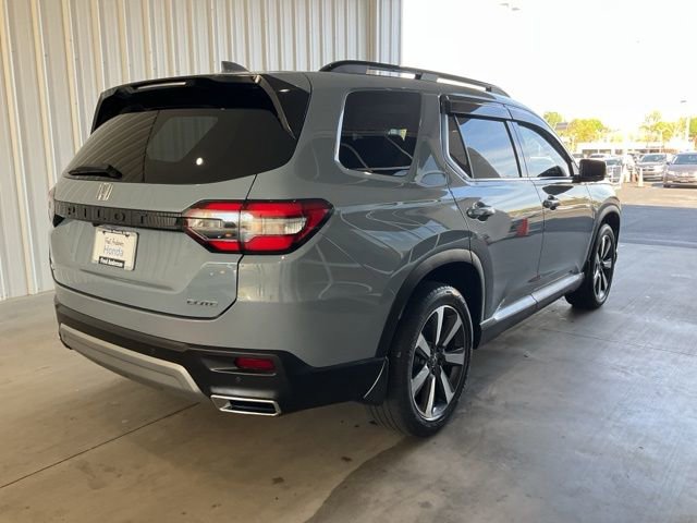 Certified 2023 Honda Pilot Elite image 26