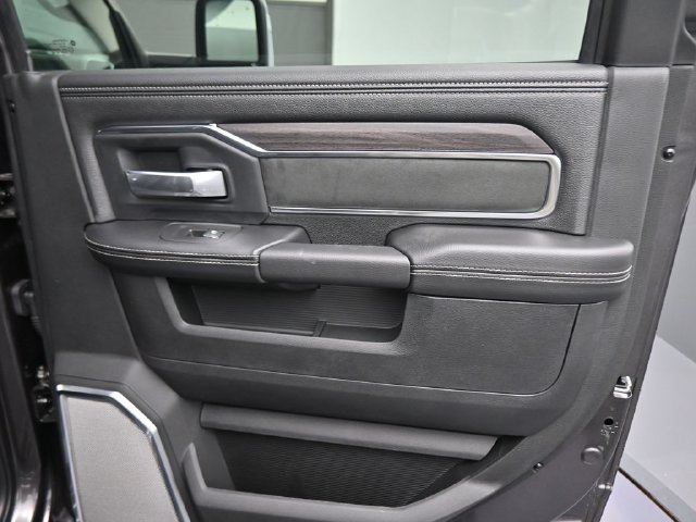 New 2026 RAM 2500 Laramie AWD/4WD image 24