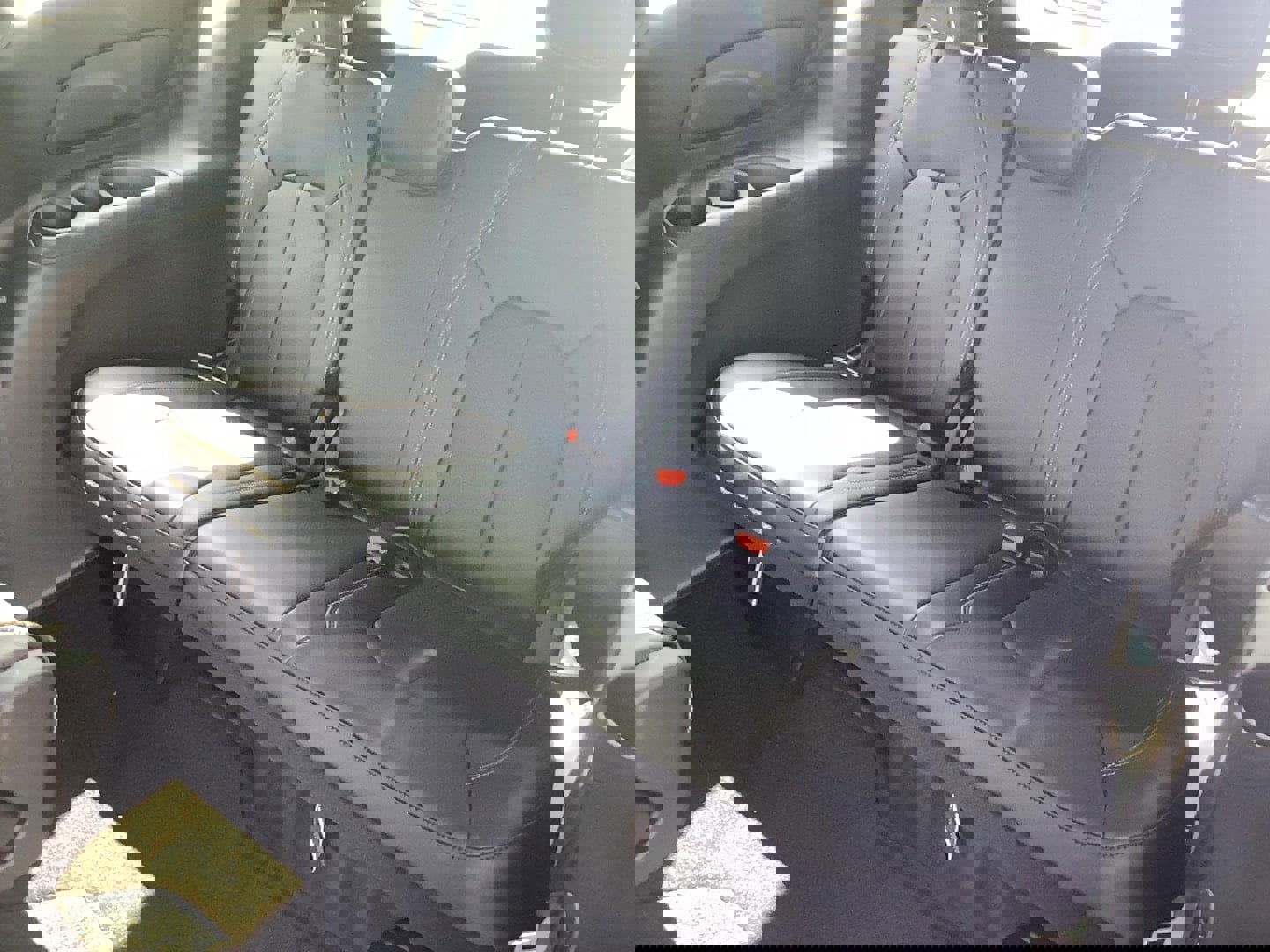 New 2026 Chrysler Pacifica Select image 9