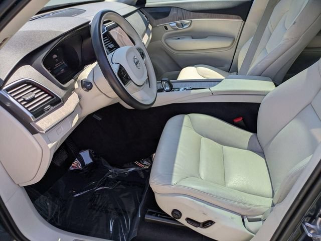 Used 2024 Volvo XC90 B5 Plus w/ Protection Package Premier AWD/4WD image 12